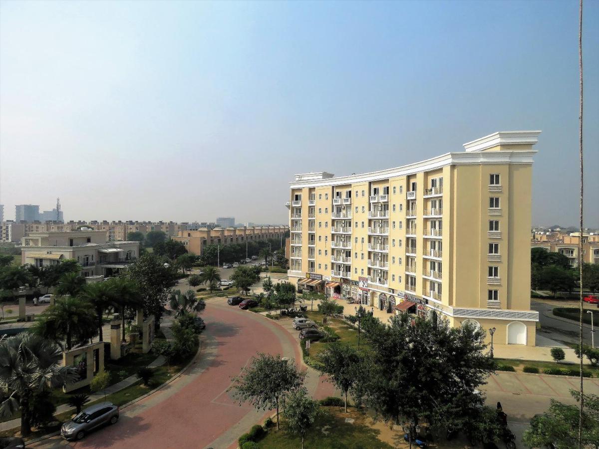 Vrindavan Inn Exterior foto